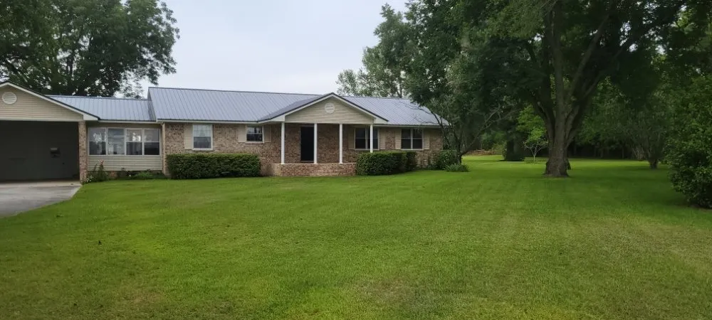 Affordable residential landscaping in Perry, GA - RNR Lawn Care Service