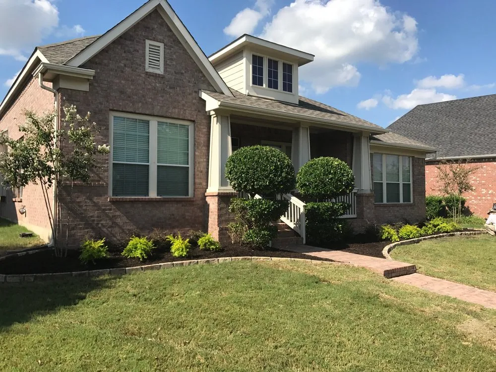 Expert lawn mowing service experts serving Fort Worth, TX - R&O Landscape Services