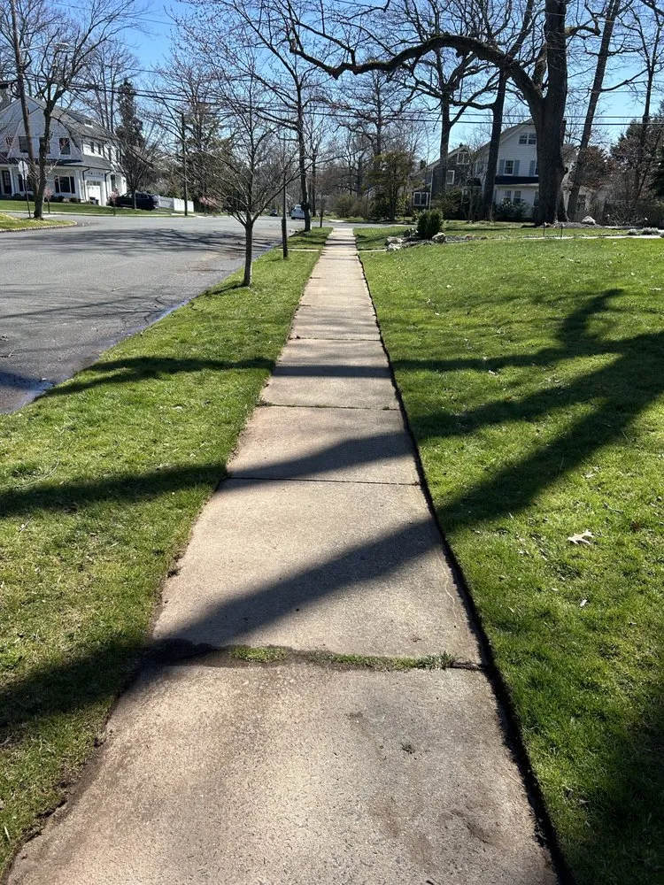 Professional landscaping services with custom design across Kenilworth, NJ - RO Landscaping