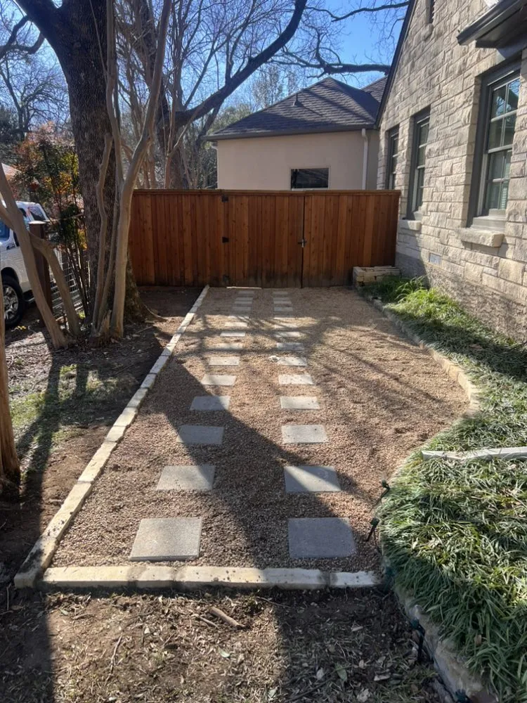 Reliable landscaping services in Carrollton, TX by Roa Tree Service