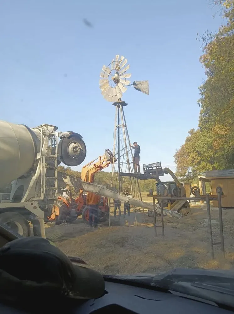 Custom yard maintenance near you across Noel, MO - Road Gnome