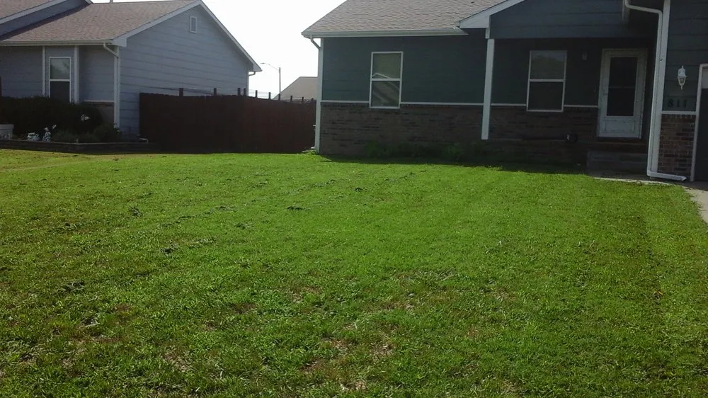 Trusted residential landscaping experts serving Wichita, KS - Roadrunner Lawn Maintenance & Landscaping