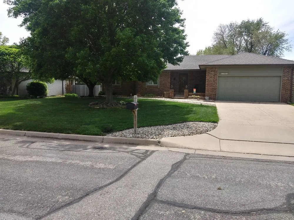 Affordable garden landscaping with custom design across Wichita, KS - Roadrunner Lawn Maintenance & Landscaping