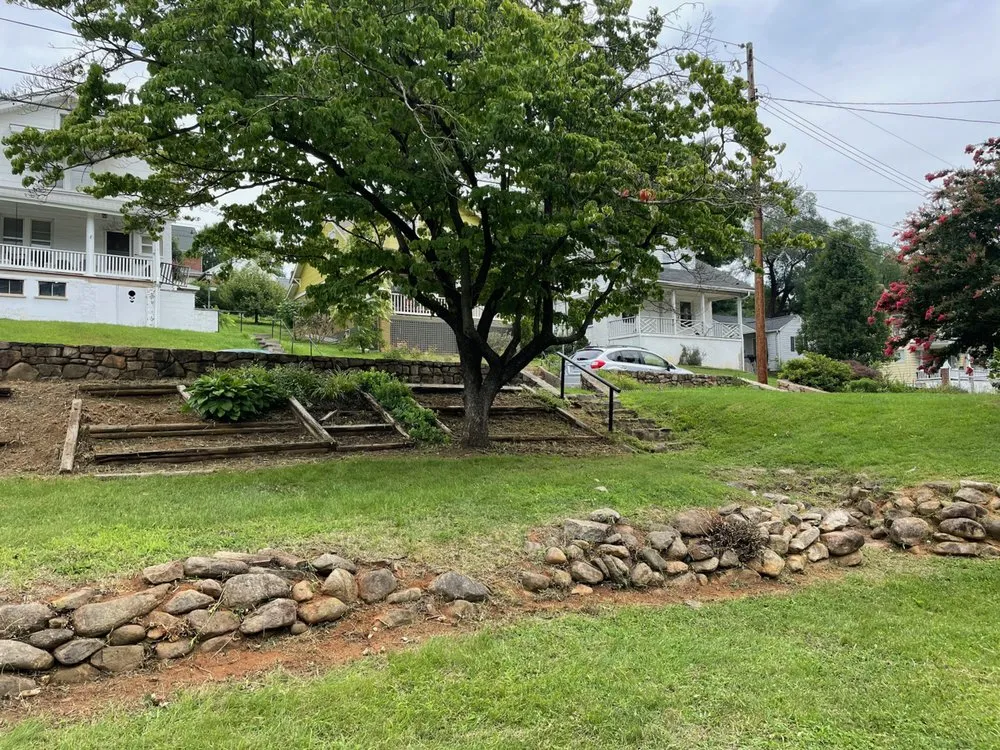 Affordable landscape installation in Roanoke, VA - Roanoke Lawn and Landscaping