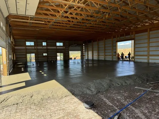 Roaring Fork Hardscapes Logo