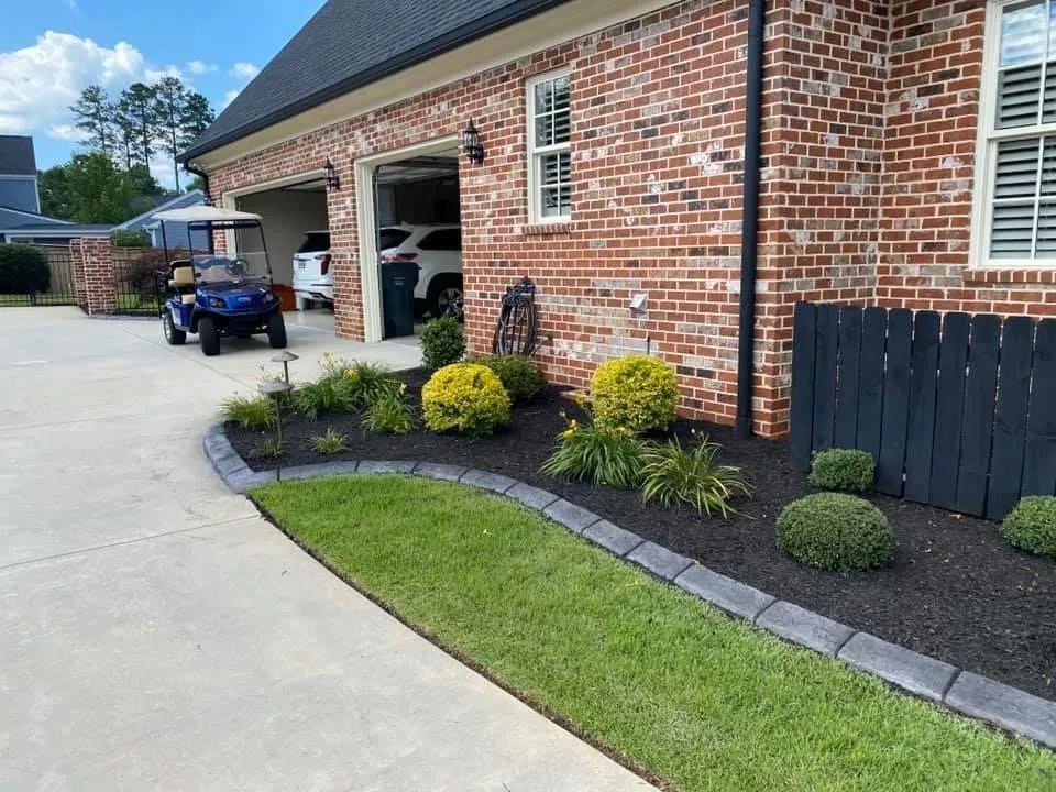 Professional yard maintenance for homes across Tiger, GA - Rob landscapes