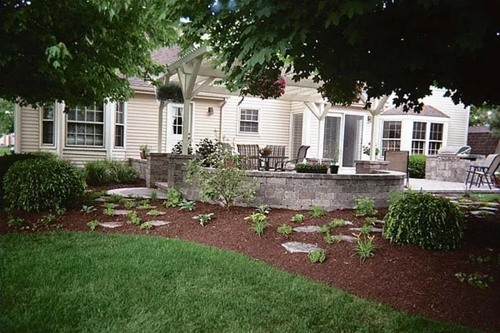 Trusted yard cleanup service in De Motte, IN - Rob Rocks