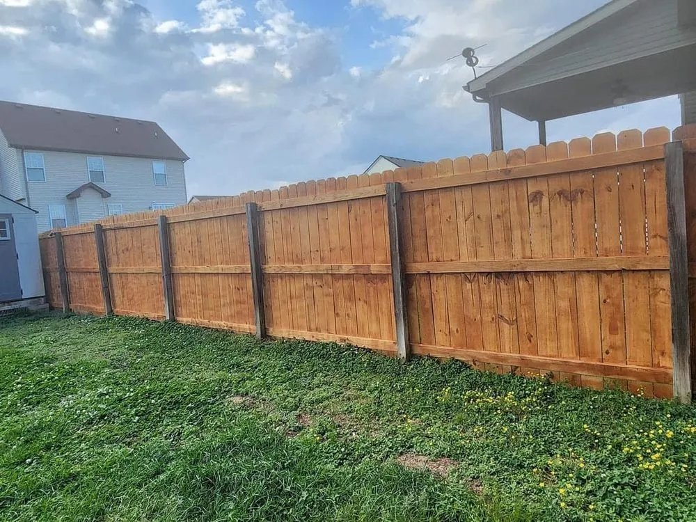 Custom landscape design experts serving Clarksville, TN - Robbie Woods Lawn Cutting