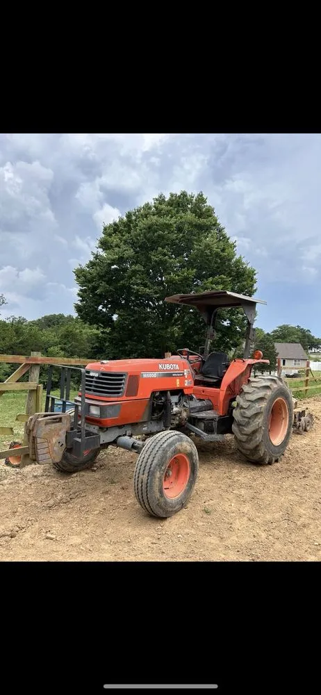 Local landscape design in High Ridge, MO - Robbins Contracting & Excavation