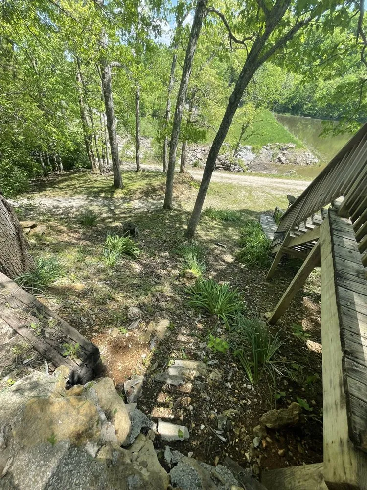 Professional residential landscaping in Mokane, MO by Robbins Landscaping