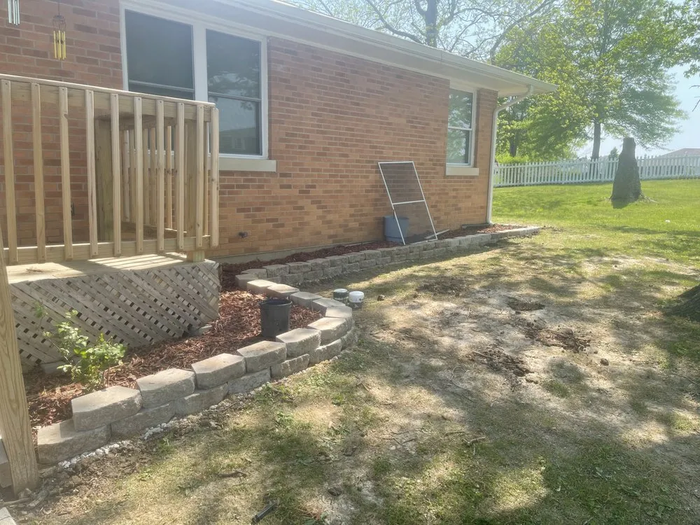 Expert landscaping services in Mokane, MO - Robbins Landscaping