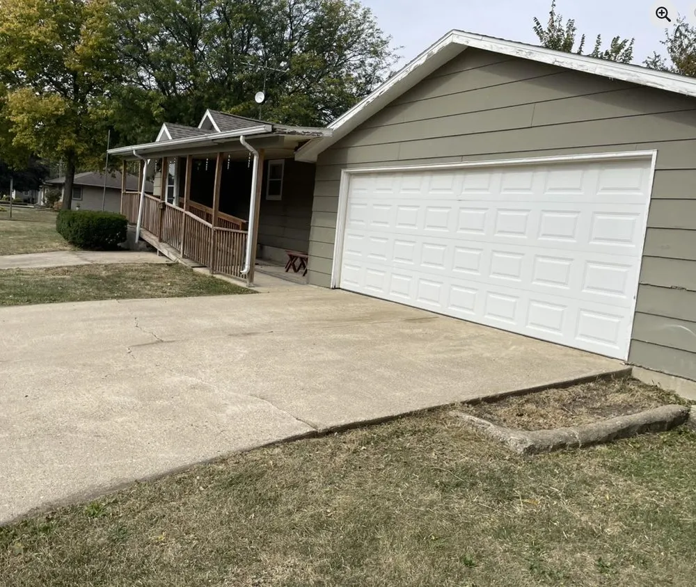 Trusted landscape installation experts serving Hampton, IA - Robbins Lawn and Tree Service