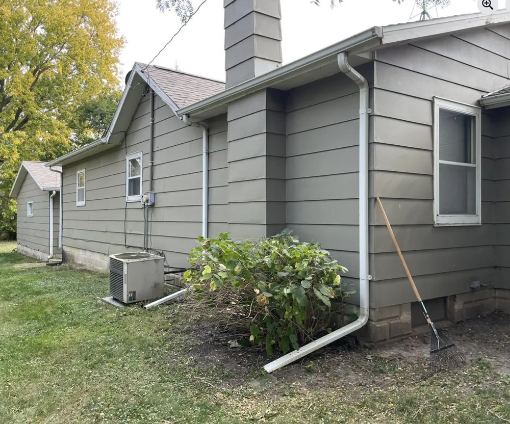 Trusted residential landscaping in Hampton, IA - Robbins Lawn and Tree Service