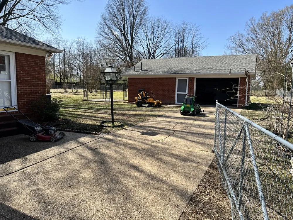 Custom residential landscaping in Fort Smith, AR - Robbins Lawn Care Services