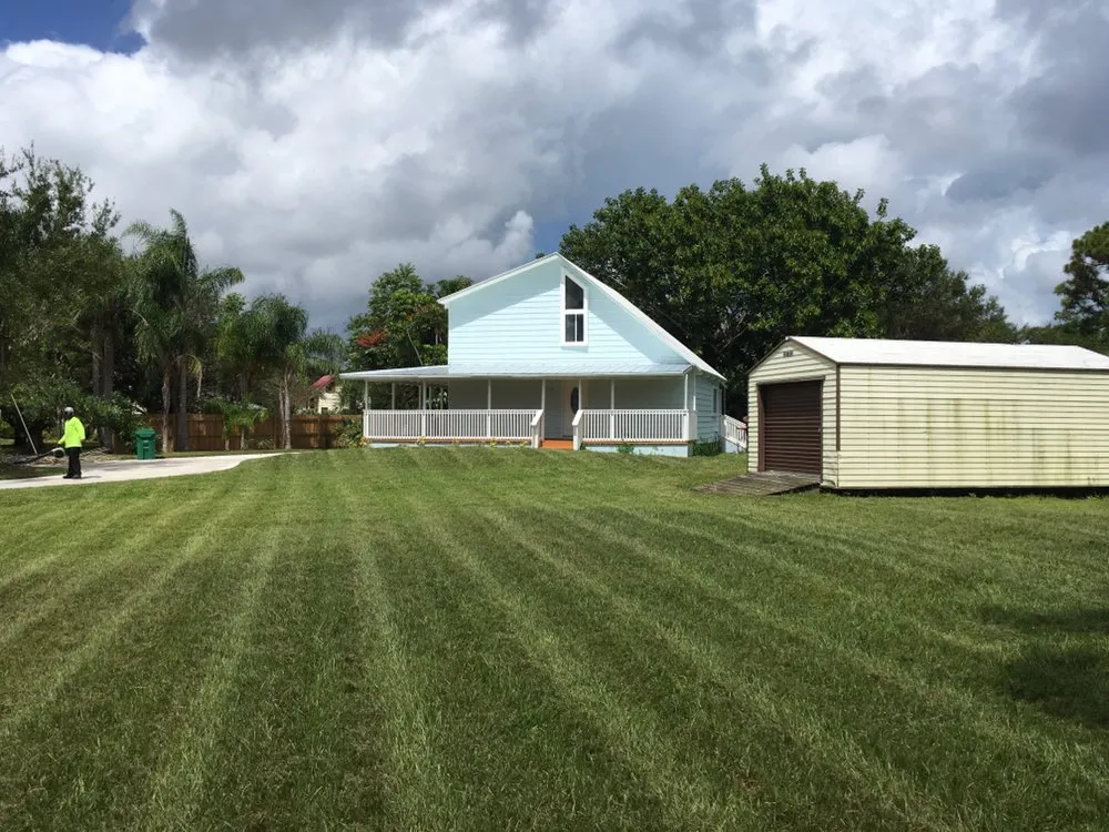 Custom landscaping services for residential properties in Vero Beach, FL by Robbins Pro Lawn Service