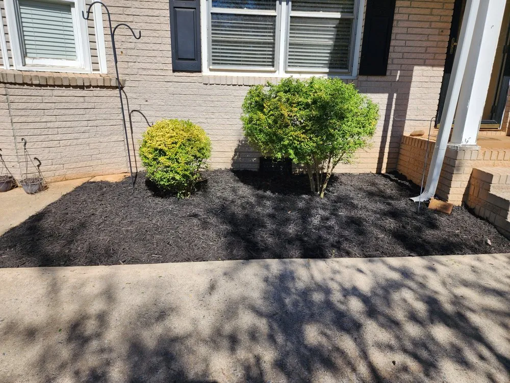 Top-rated garden landscaping for year-round maintenance across Silver Creek, GA - Roberson Lawn Care & Property Management