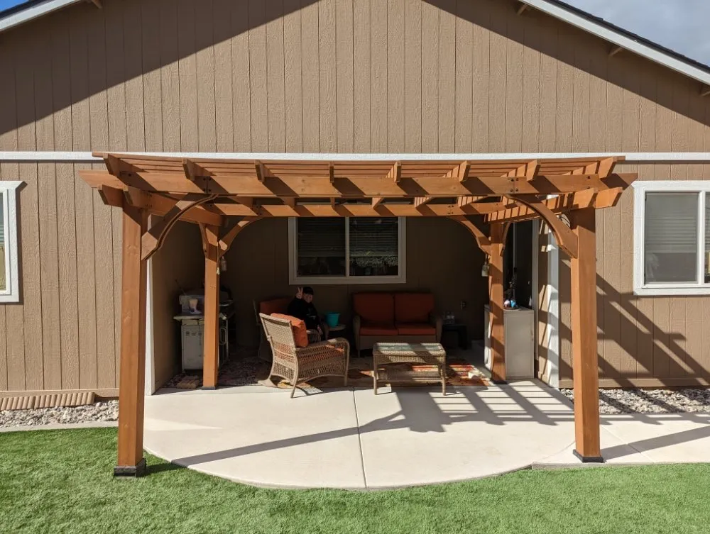 Trusted yard cleanup service in Fernley, NV - Roberson Services