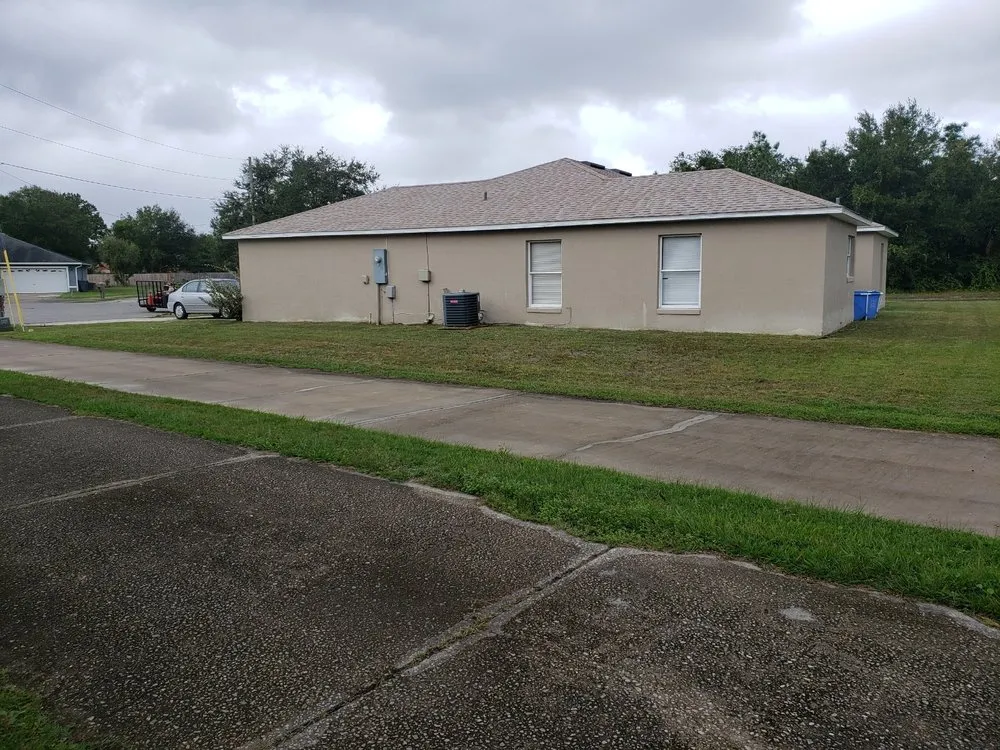 Top-rated landscape design experts serving Kissimmee, FL - Robert & Canito's Landscaping