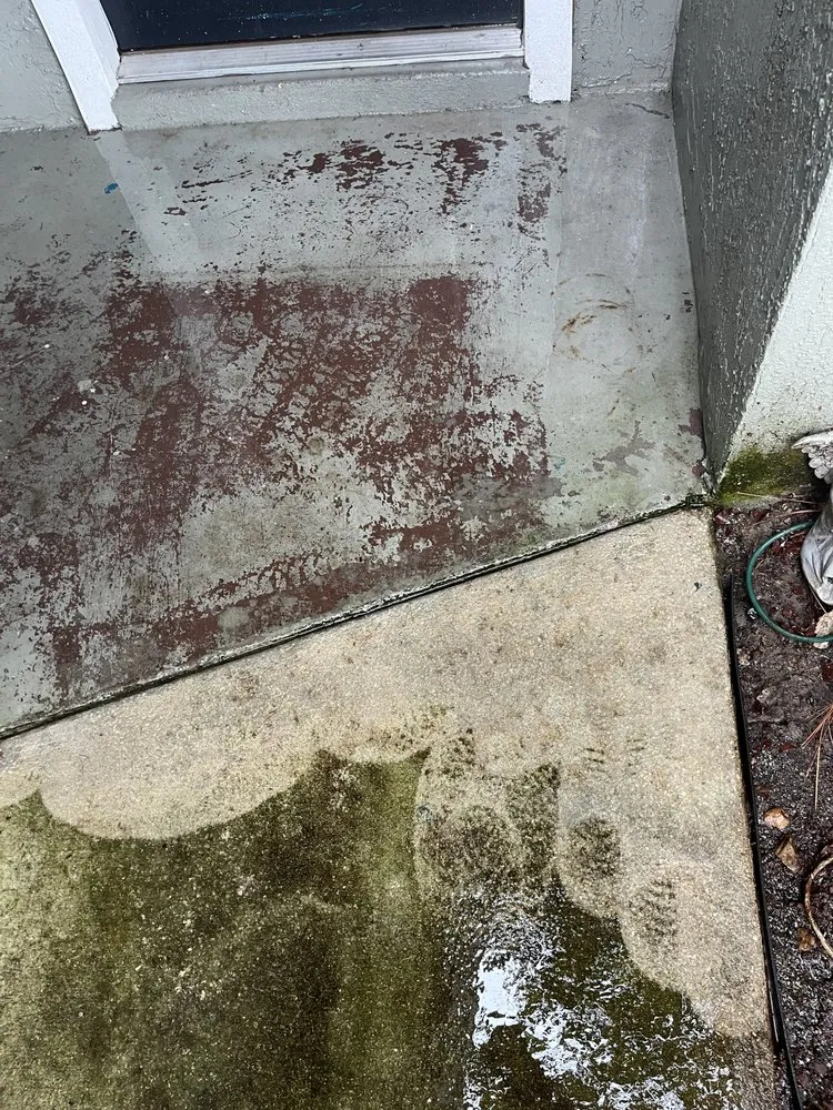 Top-rated lawn mowing service experts serving Apopka, FL - Robert and Brothers Mowing Services