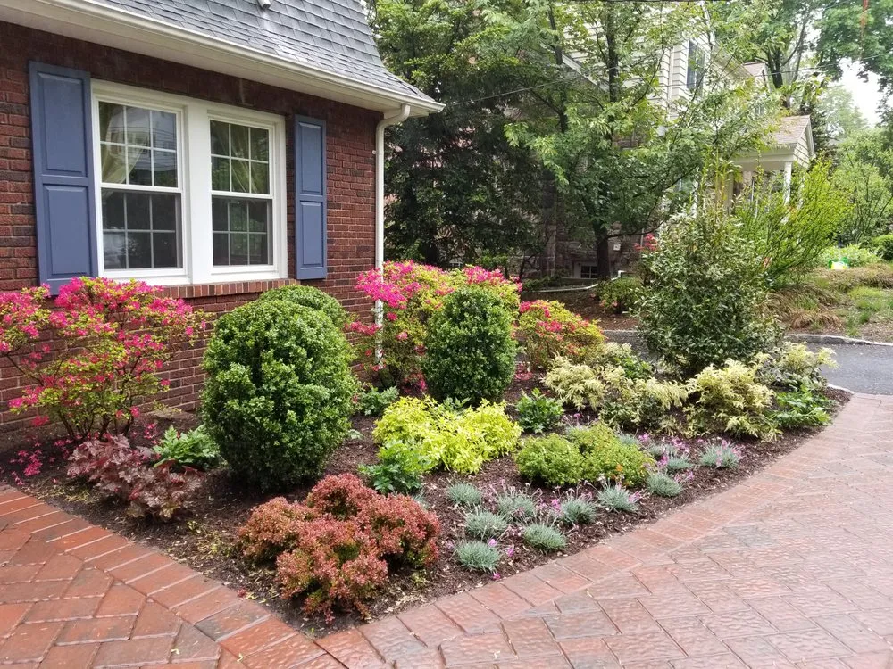 Custom residential landscaping in Closter, NJ by Robert Bradley Landscaping