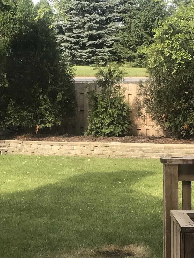 Trusted landscape design for year-round maintenance in Lake Zurich, IL by Robert C. Boyce, RLA