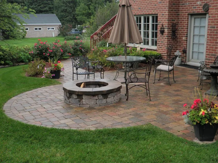 Custom landscape design near you across Conshohocken, PA - Robert Fazio Landscaping