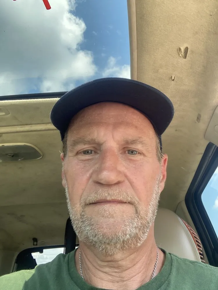 Local yard maintenance for year-round maintenance in Cypress Gardens, FL by Robert Miller Painting and Landscape Services