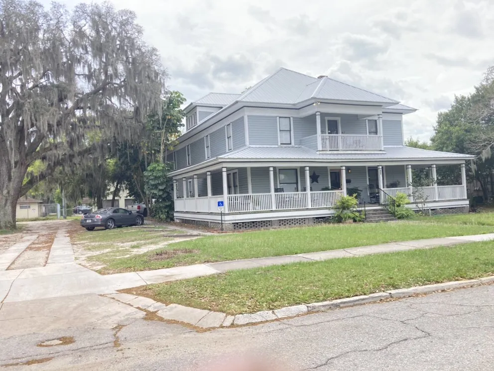 Trusted landscape design in Cypress Gardens, FL by Robert Miller Painting and Landscape Services