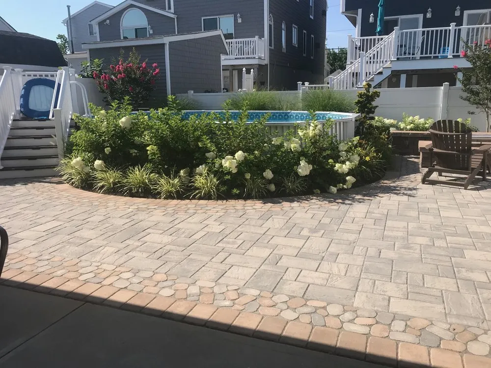 Custom yard maintenance in Toms River, NJ - Robert Ott Landscaping