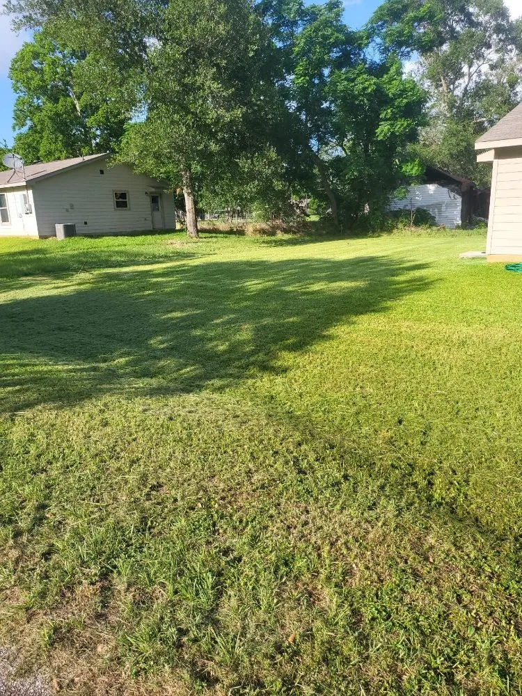 Top-rated outdoor landscaping for residential properties across Hockley, TX - Robert Small Engine Repair