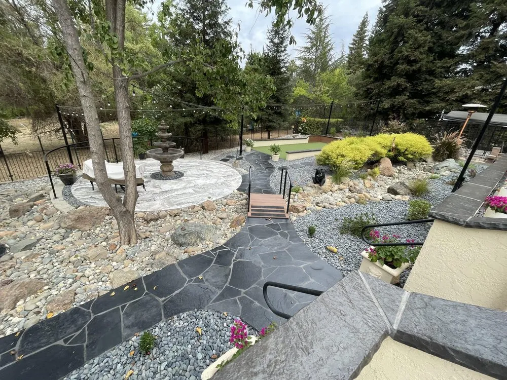 Professional yard maintenance for beautiful yards in Citrus Heights, CA by Roberto CC Landscape