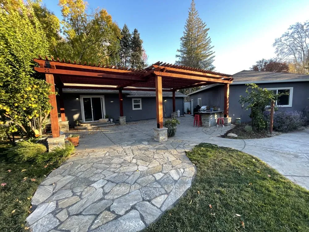 Professional residential landscaping in Citrus Heights, CA by Roberto CC Landscape