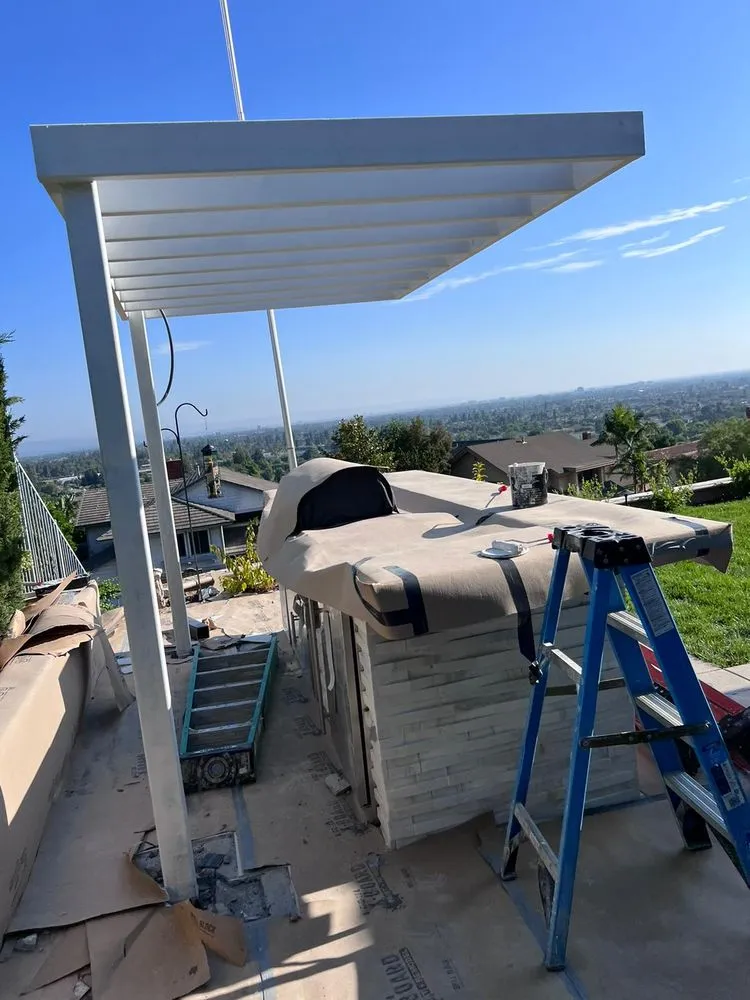 Custom yard cleanup service experts serving Orange, CA - Roberto General Construction