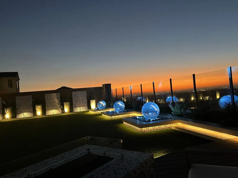 Professional lawn care service in Orange, CA - Roberto General Construction