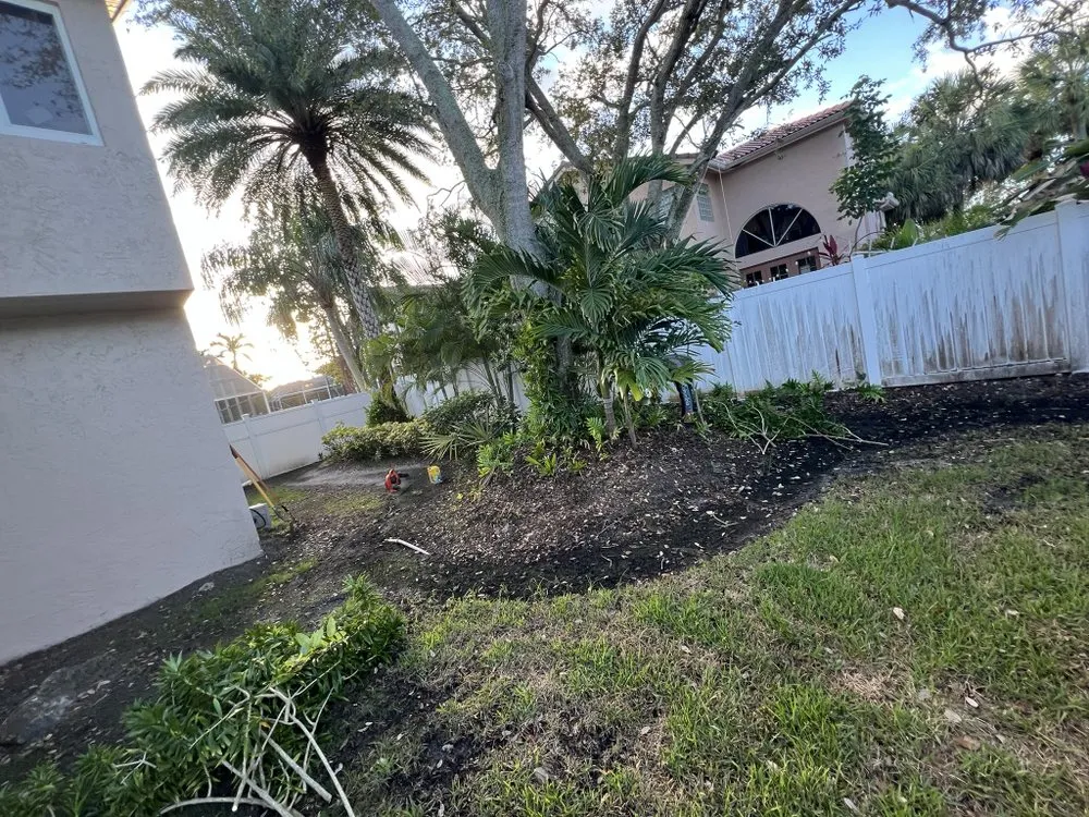 Trusted lawn mowing service for homes in Richmond West, FL by Roberto's Landscape & Maintenance