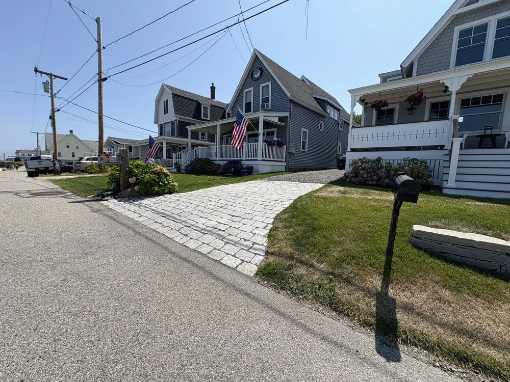 Reliable residential landscaping experts serving York, ME - Robertos Landscaping and Construction