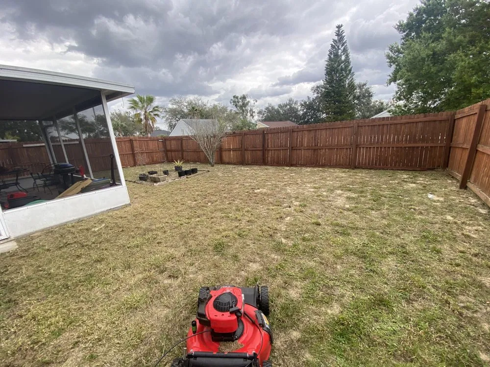 Custom residential landscaping experts serving Davenport, FL - Roberto’s Lawn Service