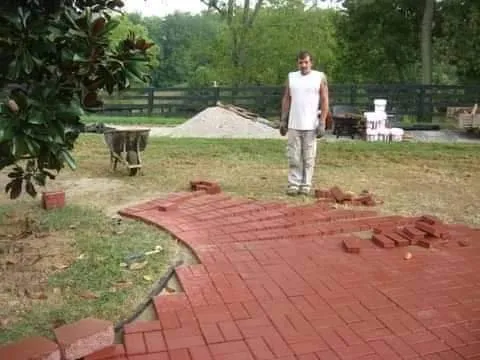 Professional lawn care service in Frenchburg, KY by Roberts & Friends Landscaping