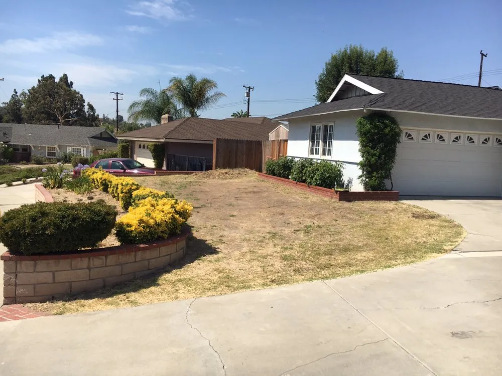 Local residential landscaping in Lake Elsinore, CA by Robert's Custom Landscape