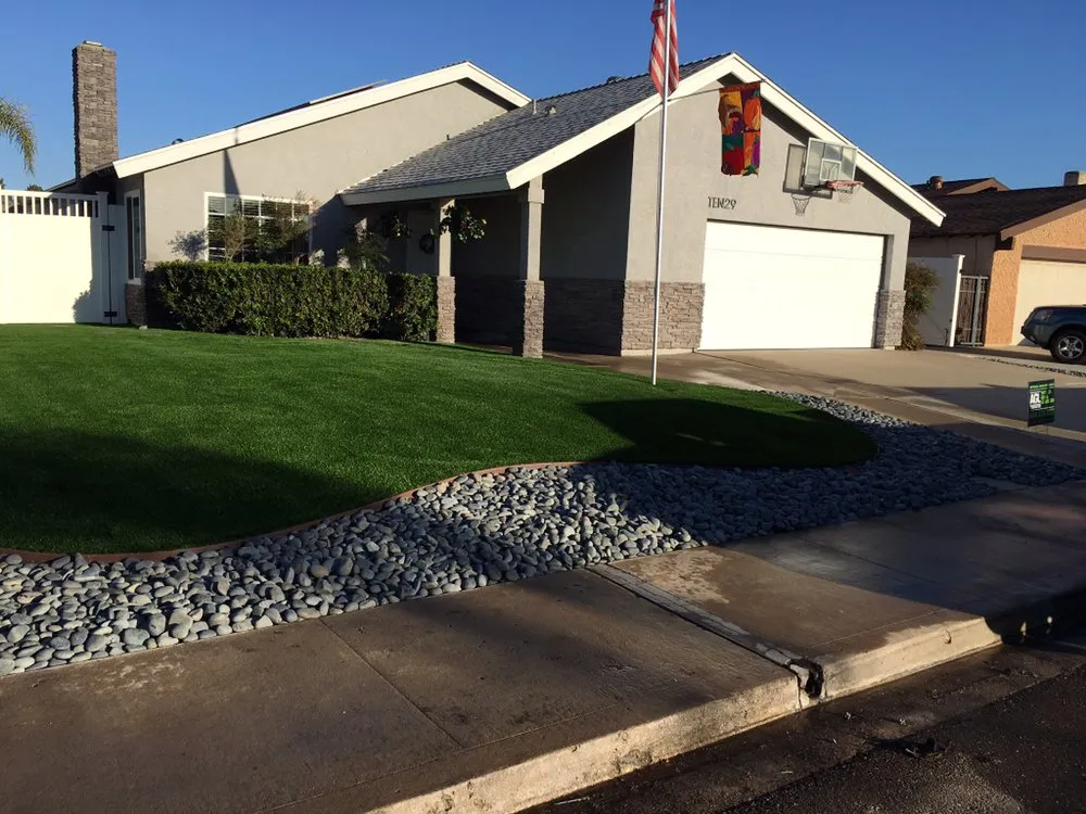 Top-rated landscaping services in Lake Elsinore, CA - Robert's Custom Landscape
