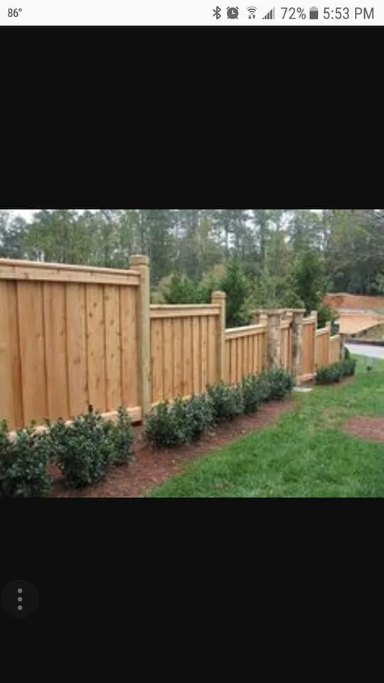 Trusted lawn care service in Memphis, TN - Robert's Landscaping & Design