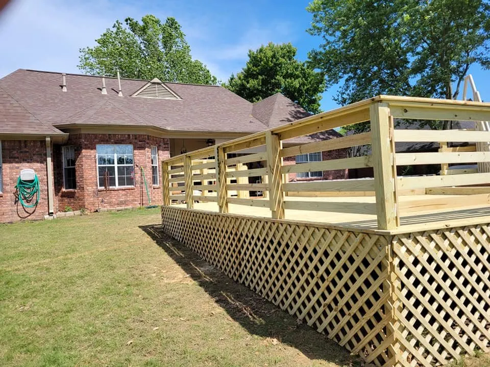 Custom landscape installation in Memphis, TN - Robert's Landscaping & Design