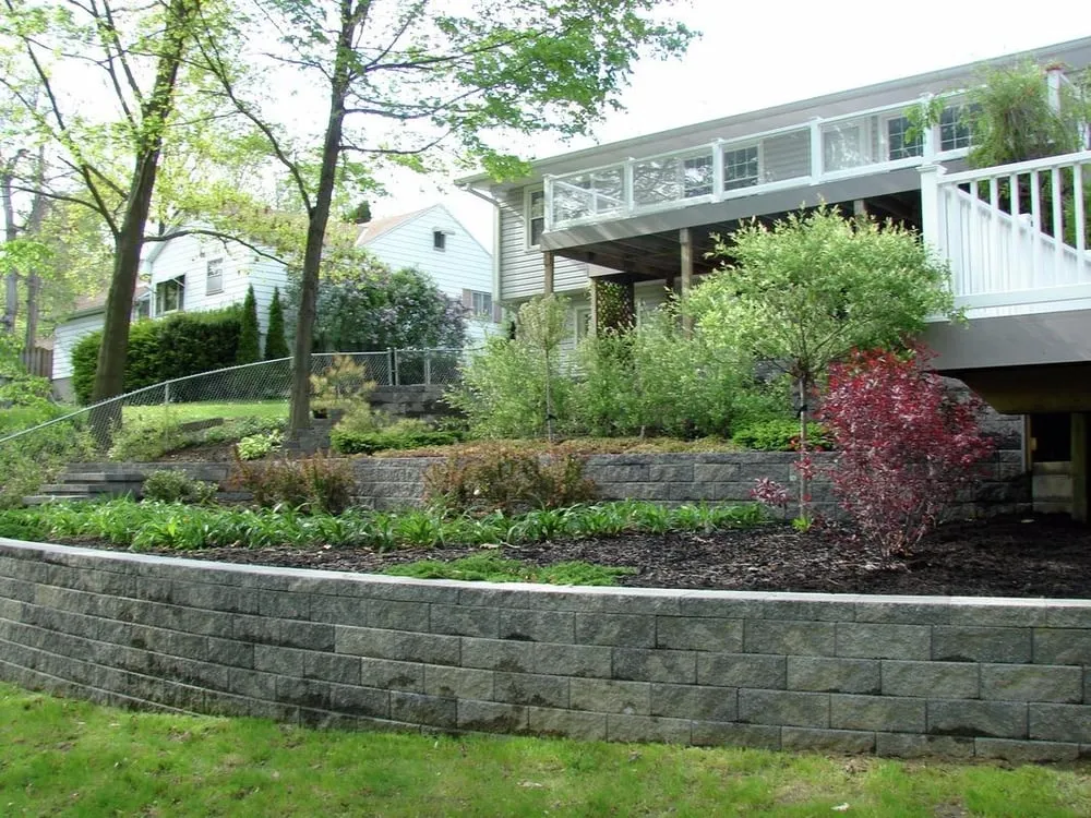 Custom residential landscaping for residential properties across Tallmadge, OH - Roberts Landscaping & Lawncare