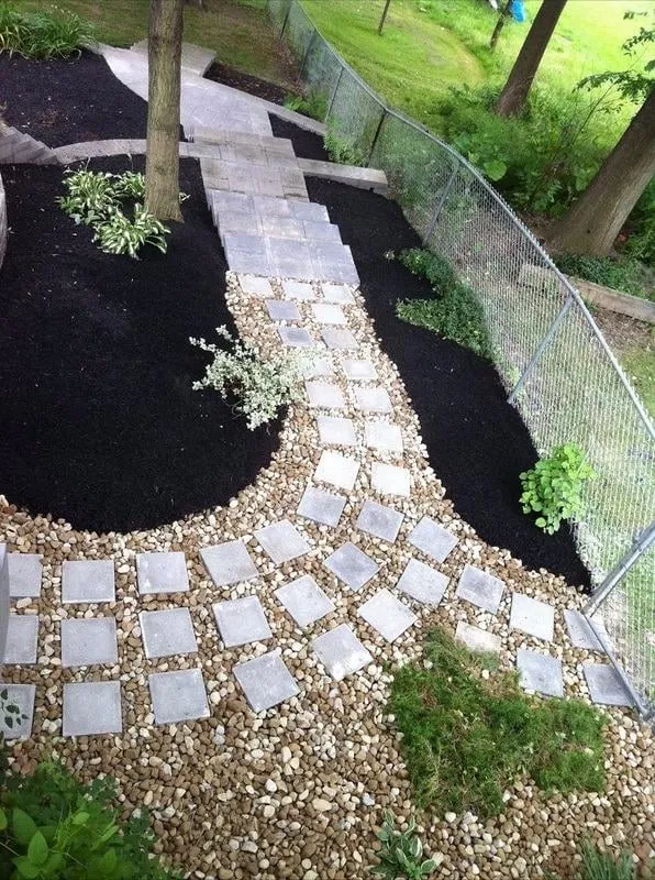 Expert outdoor landscaping in Tallmadge, OH - Roberts Landscaping & Lawncare