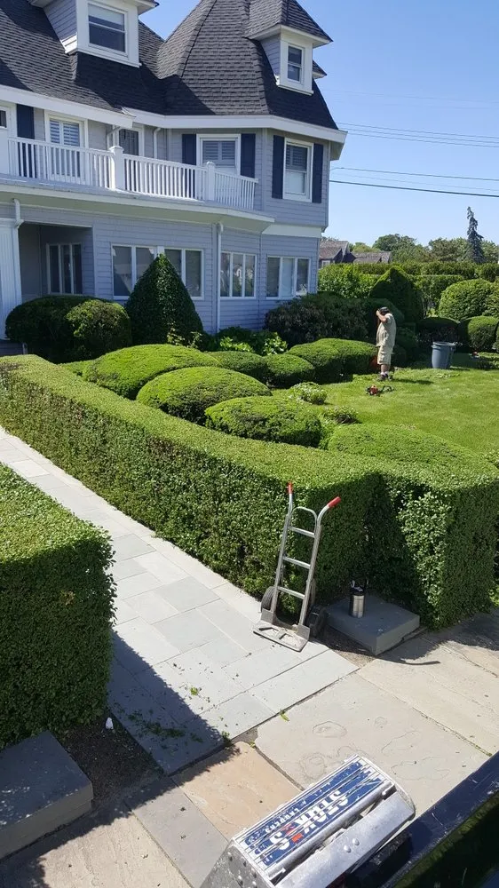Professional yard maintenance for residential properties in Jackson Township, NJ by Robert's Landscaping