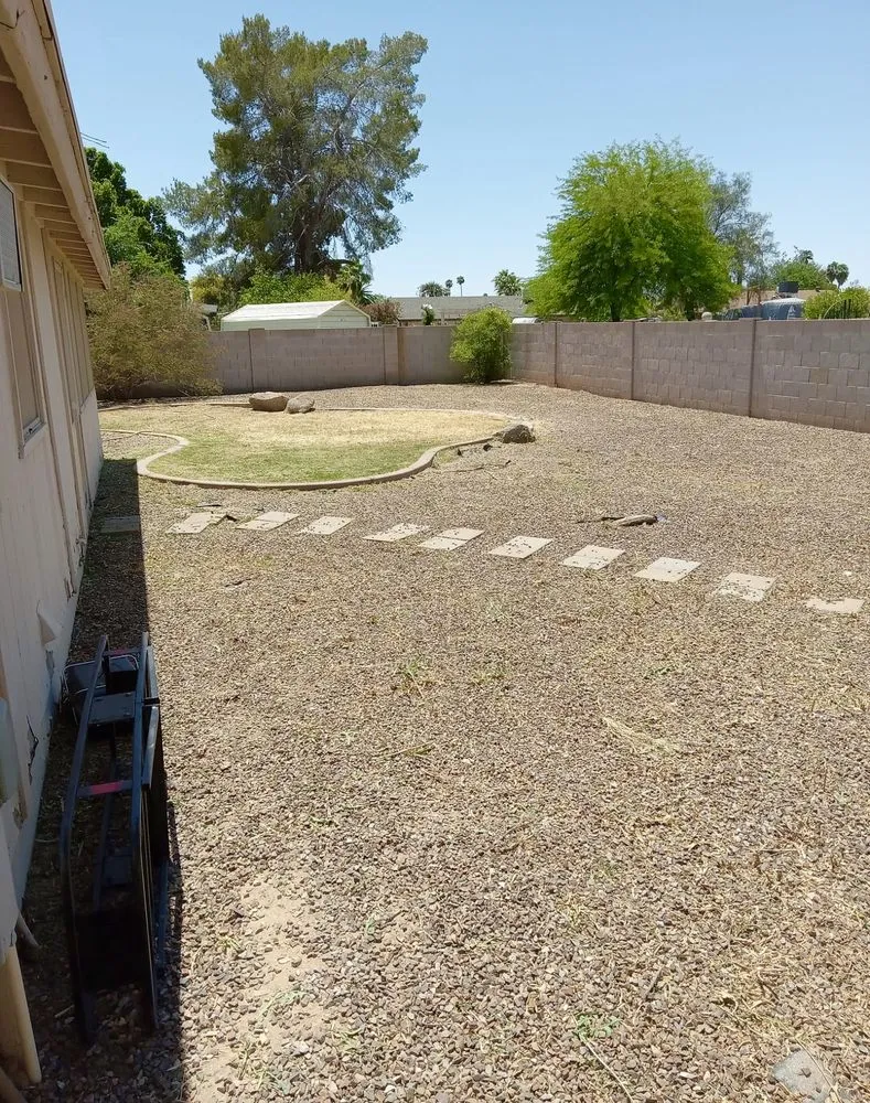 Top-rated yard maintenance experts serving Mesa, AZ - Roberts Landscaping Services