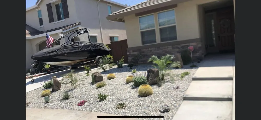 Top-rated garden landscaping with custom design in San Leandro, CA by Robert’s Landscaping Services