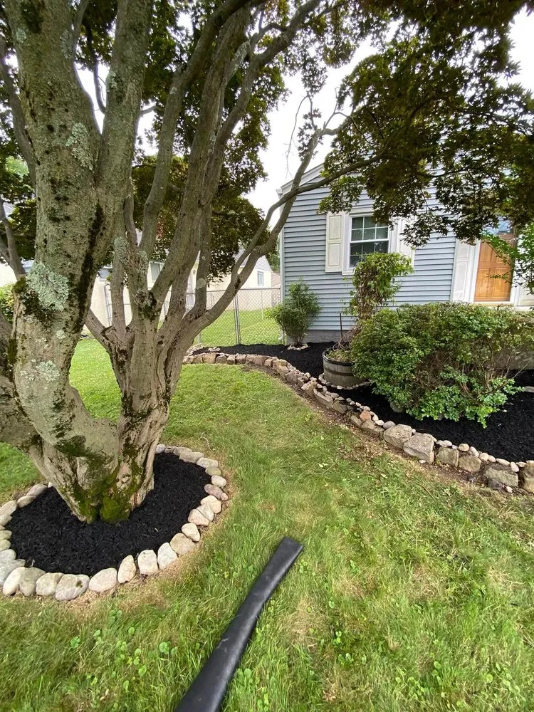 Reliable garden landscaping for outdoor upgrades in Trevose, PA by Roberts Landscaping