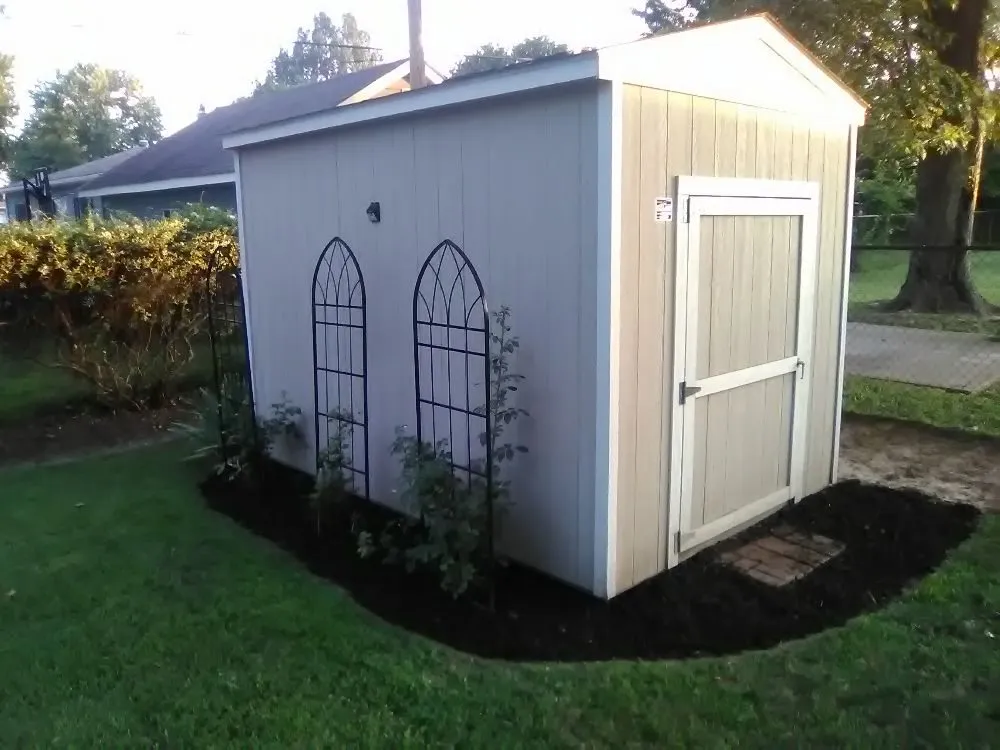 Affordable residential landscaping in Roxana, IL - Roberts' Lawn Landscape and Yard