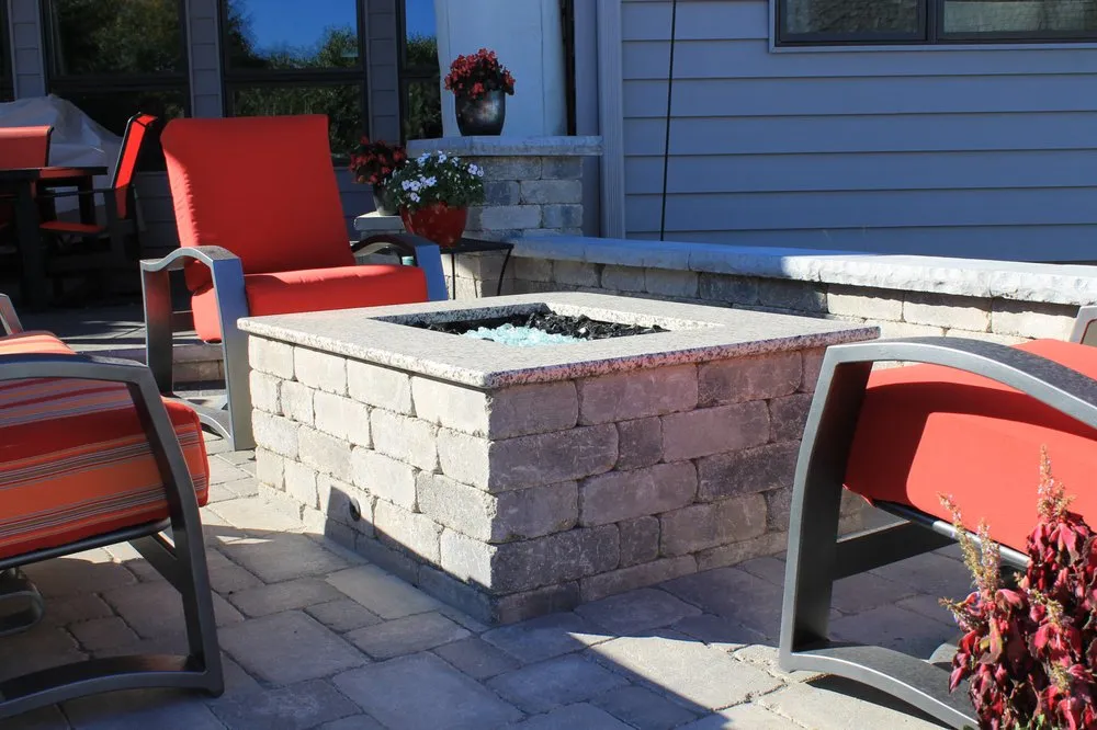 Professional landscape design experts serving Omaha, NE - Robert's Nursery Landscapes and Lawn